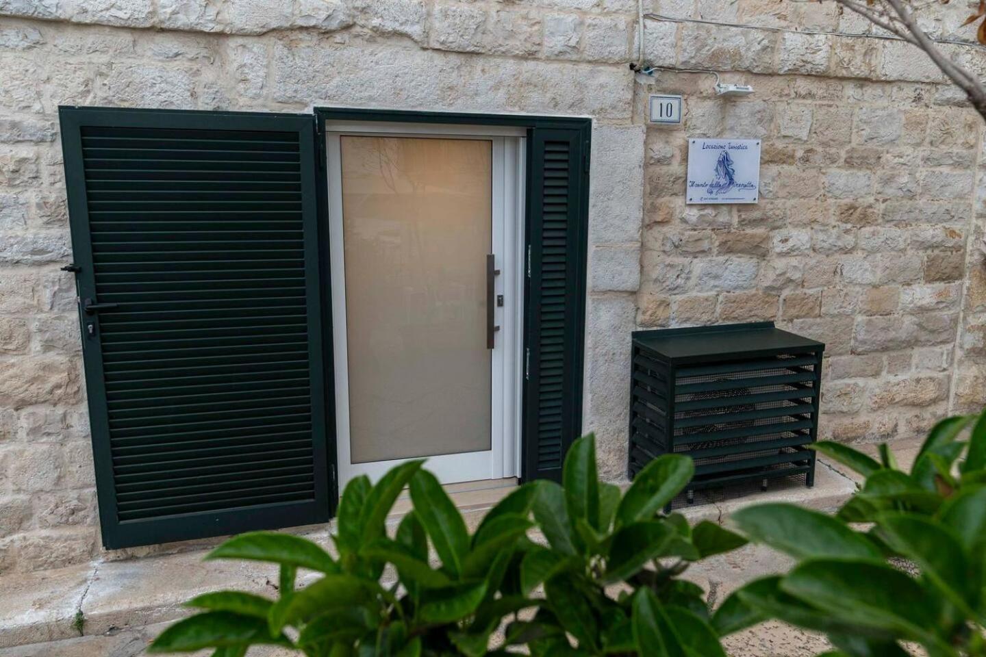 Il Canto Della Sirenetta Trani Extérieur photo